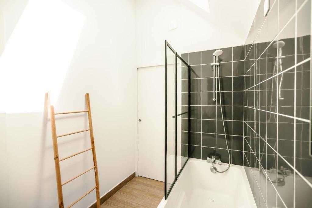 Loft Du Pain Avec Spa Privatif Druye 外观 照片